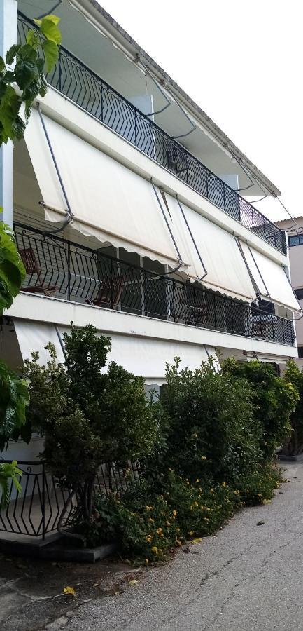 Γεώργιος Παπαϊωάννου Ενοικιαζόμενα Δωμάτια Khrónia Buitenkant foto