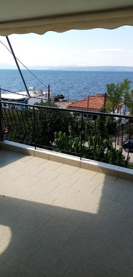 Γεώργιος Παπαϊωάννου Ενοικιαζόμενα Δωμάτια Khrónia Buitenkant foto